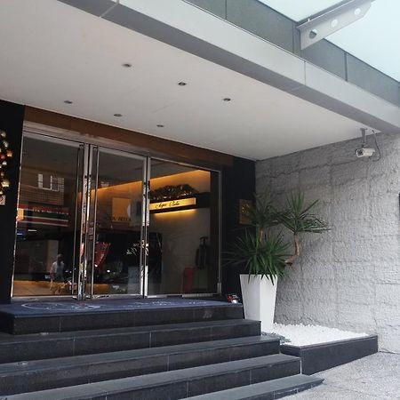 Aqua Bella Hotel Taipei Esterno foto